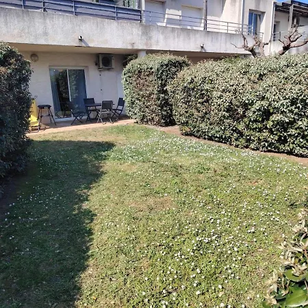 Refait A Neuf Bord De 公寓 *